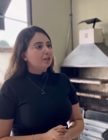 N0217014_Ele só queria um pouco de comida, mas chefe do_part2.mp4