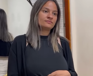 N0217009_Filho infla barriga da mãe grávida, por um motiv_part2.mp4