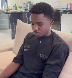 N1118003 Eu conheci ela pela primeira vez isso aconteceu part2