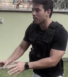 N0919011_Fazia isso há tempos até que um dia…_part2.mp4