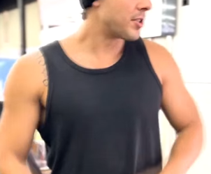 N0919019_Desta forma que honestidade de um verdadeiro ven_part2.mp4