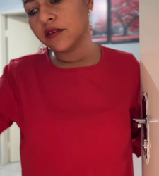 N1219001_História completa no_part2.mp4