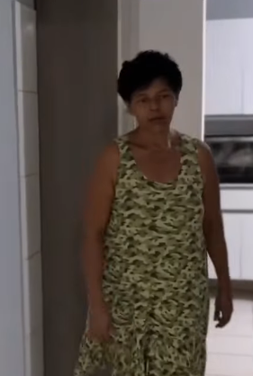 N1419011_Essa menina teve atitude surpreendente ao saber da_part2.mp4