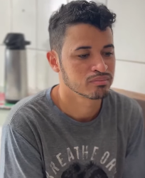 N1419018_Olha atitude que essa mãe teve ao saber da situa_part2.mp4