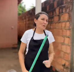 N0310010_Ela reencontrou filha depois de anos!_part2.mp4