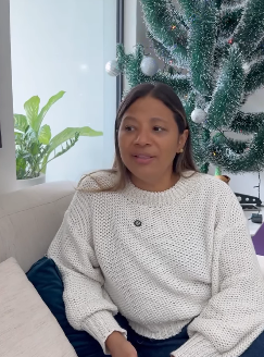 N0220004_Deu lhe um presente, mas não foi que eu esperava_part2.mp4