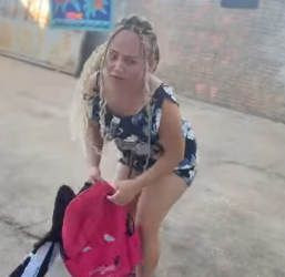 N1205014_Jovem foi expulsa de_part2.mp4