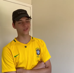 N1120008_Não queria dividir mesa com mãe do marido…_part2.mp4