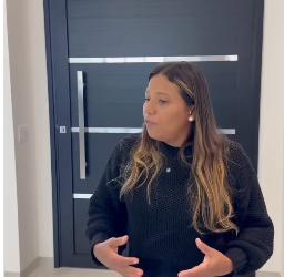 N1120018_Minha mãe acha que dona da minha casa, não res_part2.mp4