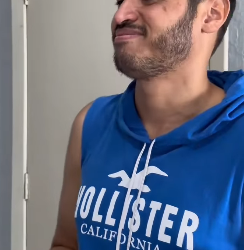 N1423008_Pai da uma lição nas filhas mimadas_part2.