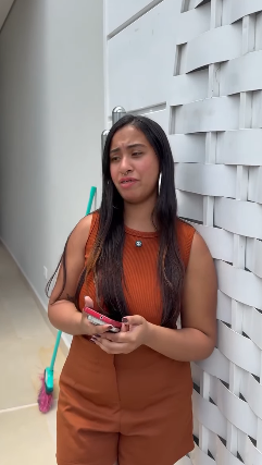 N1124007_anos sem visitar sua mãe veio somente por isso_part2.