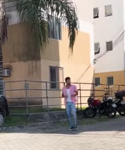 N1024005_Ela foi contratada par_part2.