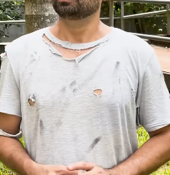 N1025011 Mendigo dá aula de Honestidade vejam só fina part2