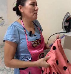 N1926006 Filha queimou vestido da própria mãe para coloca part2