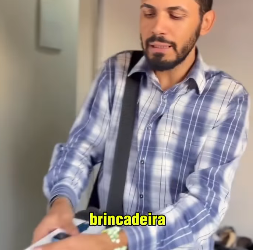 N0705012_Patroa deu relógio_part2.mp4