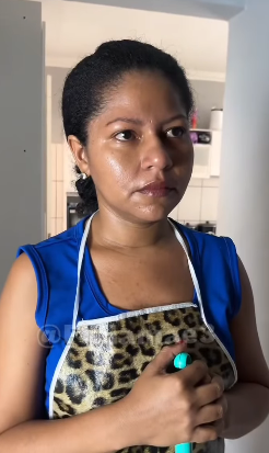 N1426014 Filha descobre que sua mãe funcionaría de seu na part2