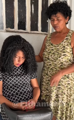 N1426013 Filho deu um grande part2