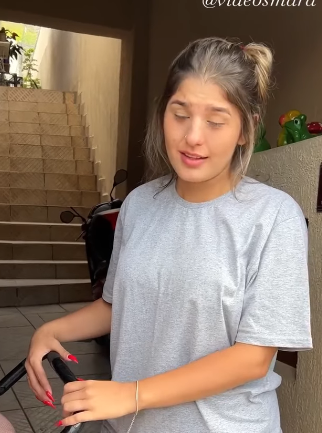 N2126006 Mãe doa todos os filhos para amante do marido part2