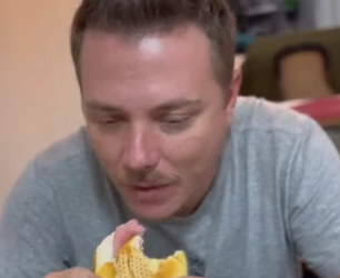 N2127013 Ela está grávida de um homem que não quer filhos part2