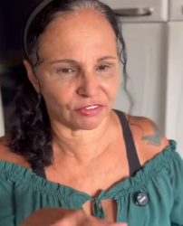 N1128013 Sogra petulante mexe part2