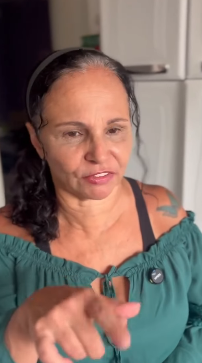 N1128013 Sogra petulante mexe part2