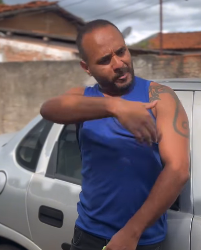 N1128021 Garotinho herói salvou part2