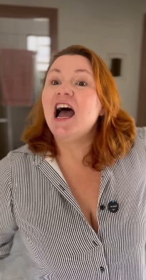 N1128005 Nora ingrata tinha ve part2