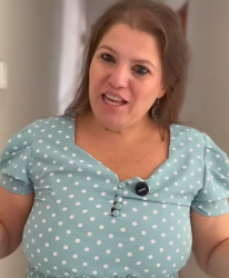 N1128018 Ela era humilhada pel part2