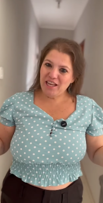 N1128018 Ela era humilhada pel part2