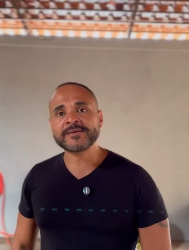 N1128012 Nora petulante quis part2