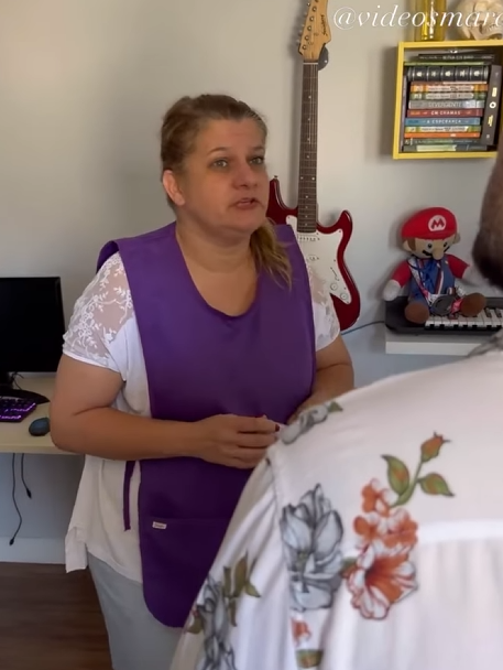 N1830001 Empregada doméstica danifica camisa do seu patrã part2