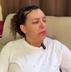 N1311005_Ela estava toda prestativa mas, isso tinha um moti_part2.mp4