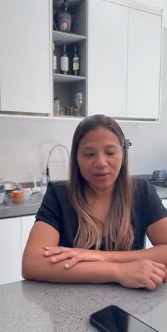 N0211019_Eles foram passar Natal na casa da mãe… ning_part2.mp4