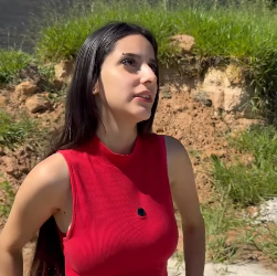 N0211008_Disse pra ela que ia comprar um terreno fazer_part2.mp4