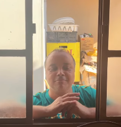 N1213003_Homem safado quis dar_part2.mp4