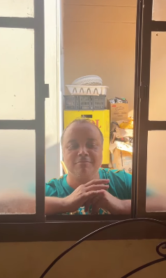 N1213003_Homem safado quis dar_part2.mp4