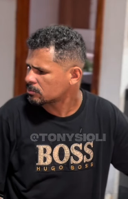 N1424012_Cuidado em quem você confia, a internet. Fina_part2