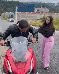 N2527021_Ela deu um carro para o marido e veja como ele pagou…_part2