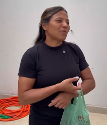 N2505013_Não queria que a amiga construísse a casa para a mãe primeiro porque queria ir morar com ela_part2