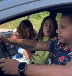 N2505007_Minha mãe e minha esposa queria ir no banco da frente do carro no final isso aconteceu 😱_part2