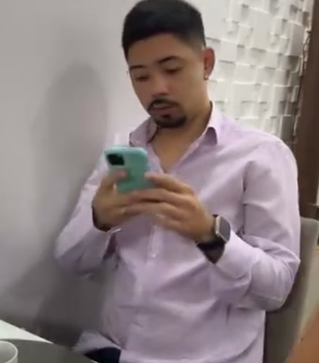 N1812022_Funcionária expôs seu empregador com ajuda de um celular_part2